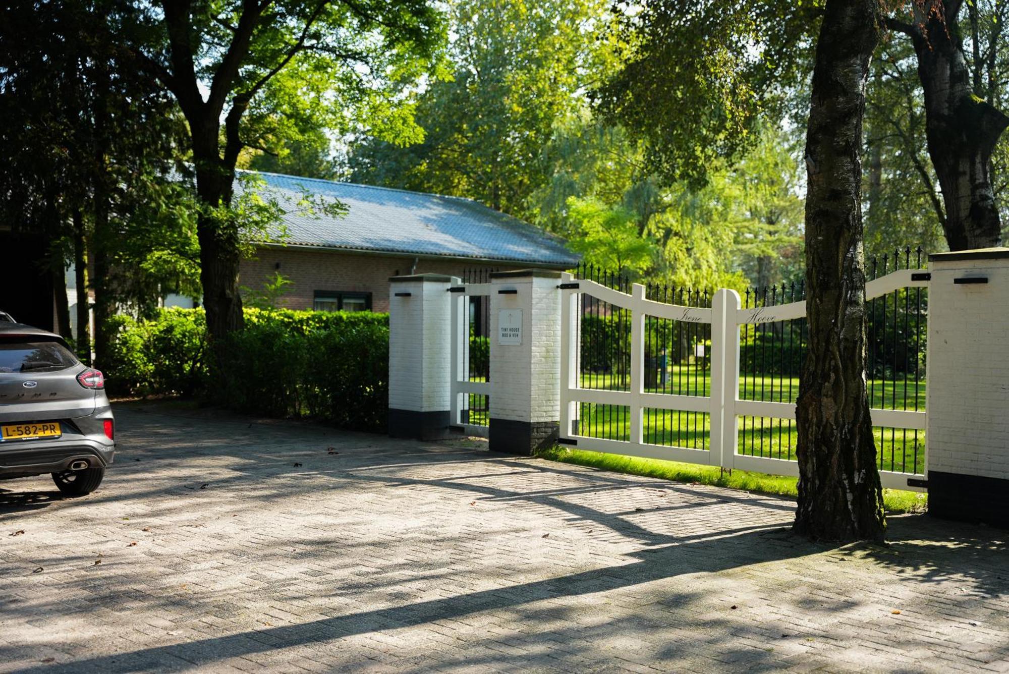 Moergestel The Lodge Bed & Wellness Oisterwijk Sauna, Jacuzzi, Luxury מראה חיצוני תמונה